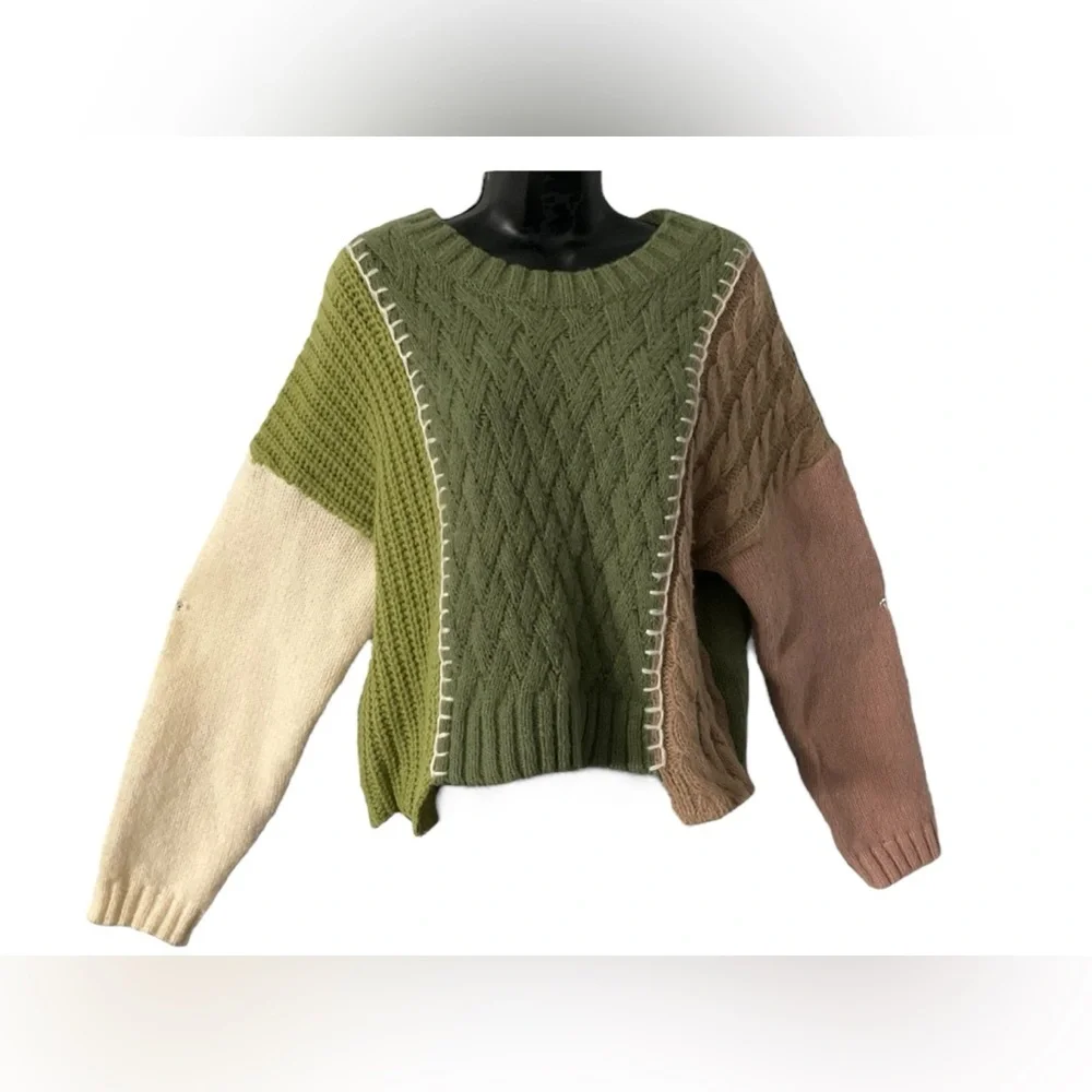 New In Colorblock Crop Sweater SZ S Women Cable Knit Long Sleeve Grunge Sporty‎